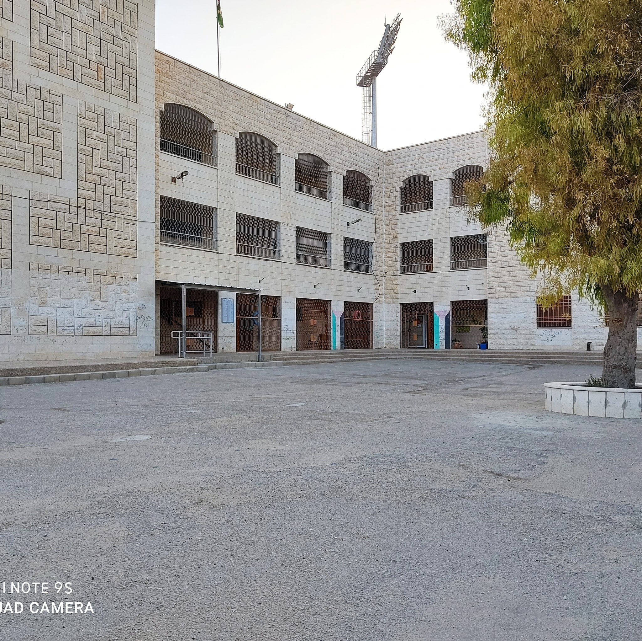 مدرسة ذكور الامين الاساسية